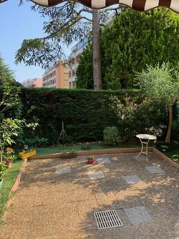 Centre Capitou Avec Jardin Et Piscine Apartment Mandelieu-la-Napoule